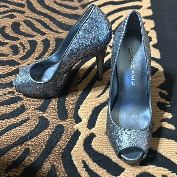 Michael Kors sparkle heels - Picture 1 of 3